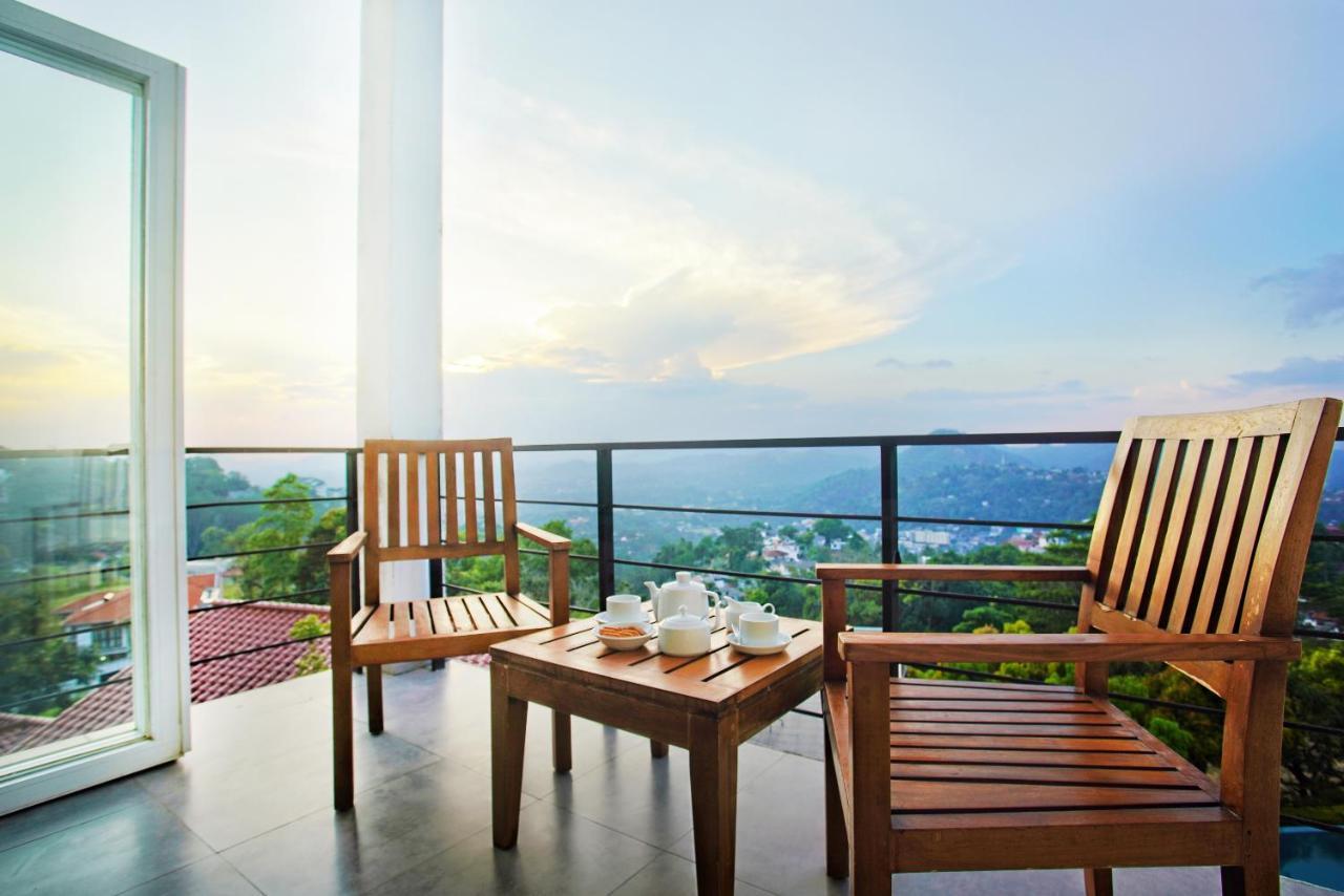 The Kandyan Villa Extérieur photo