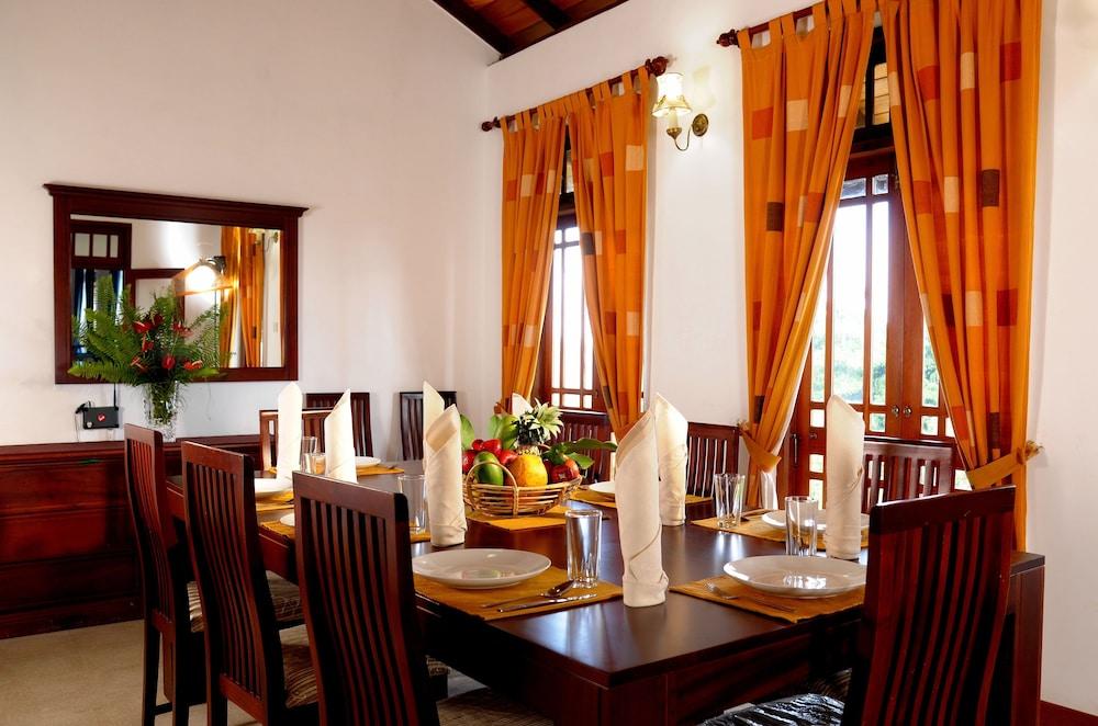 The Kandyan Villa Extérieur photo